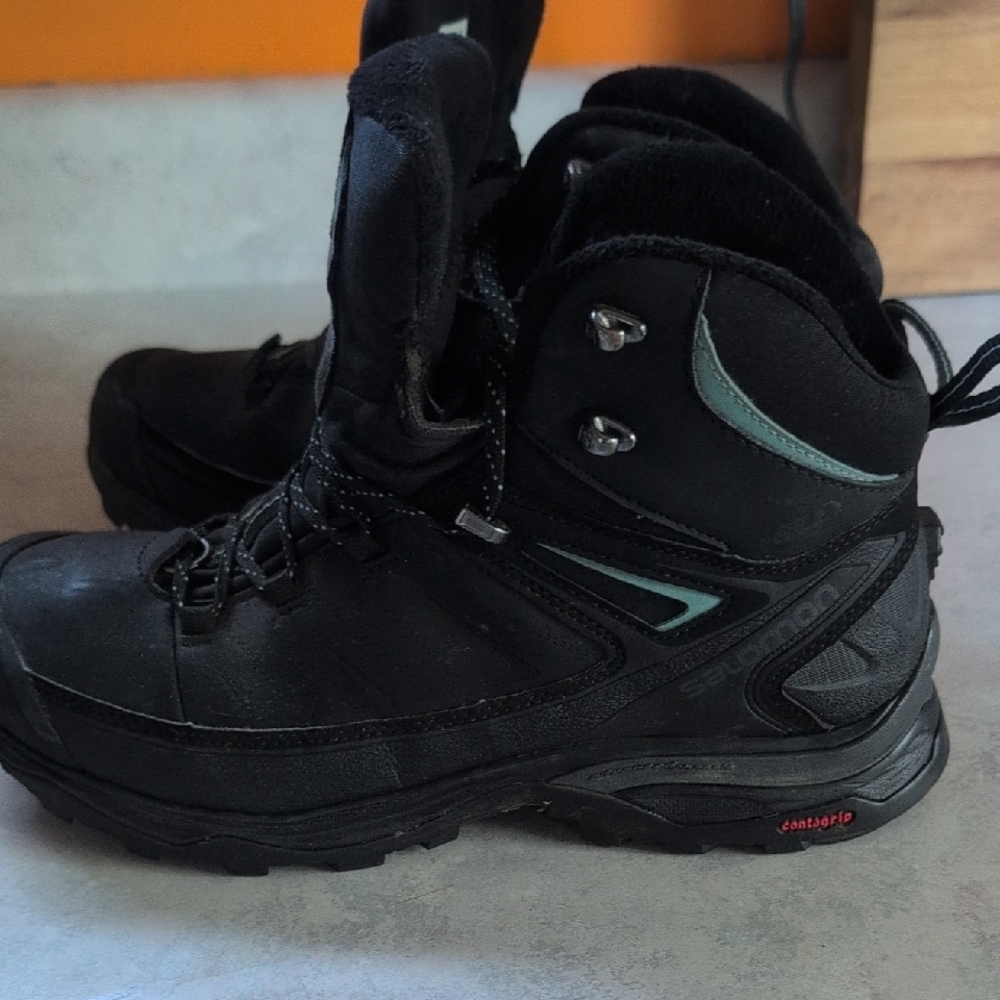 Salomon Black and Light Blue Women's Winter Boots